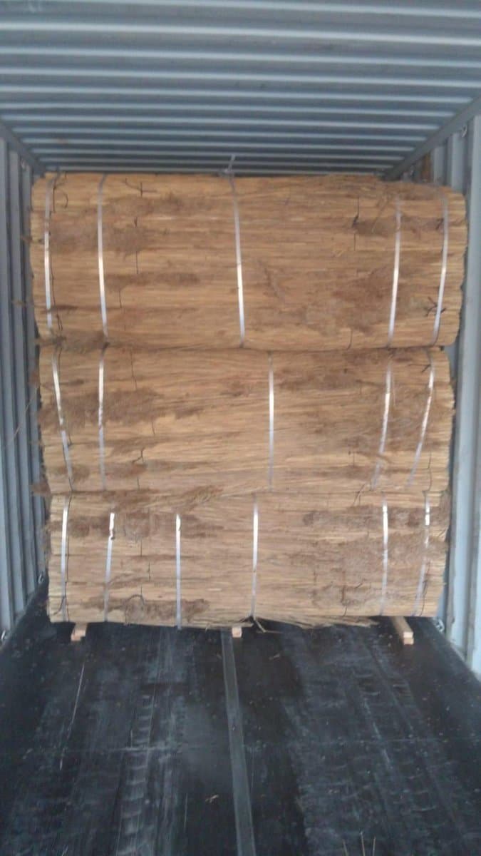Thatching reed bales ready to ship